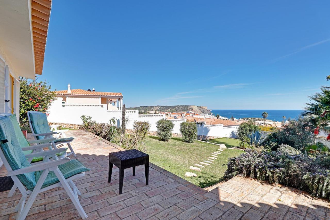 Casa Das Flores By Portucasa Montinhos da Luz Eksteriør bilde
